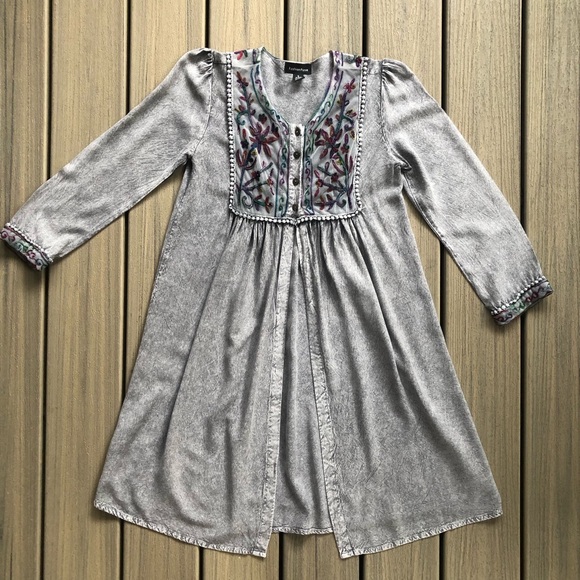 Fashion Fuse Gray Embroidered Long Sleeve Tunic Top Size S - Picture 6 of 11